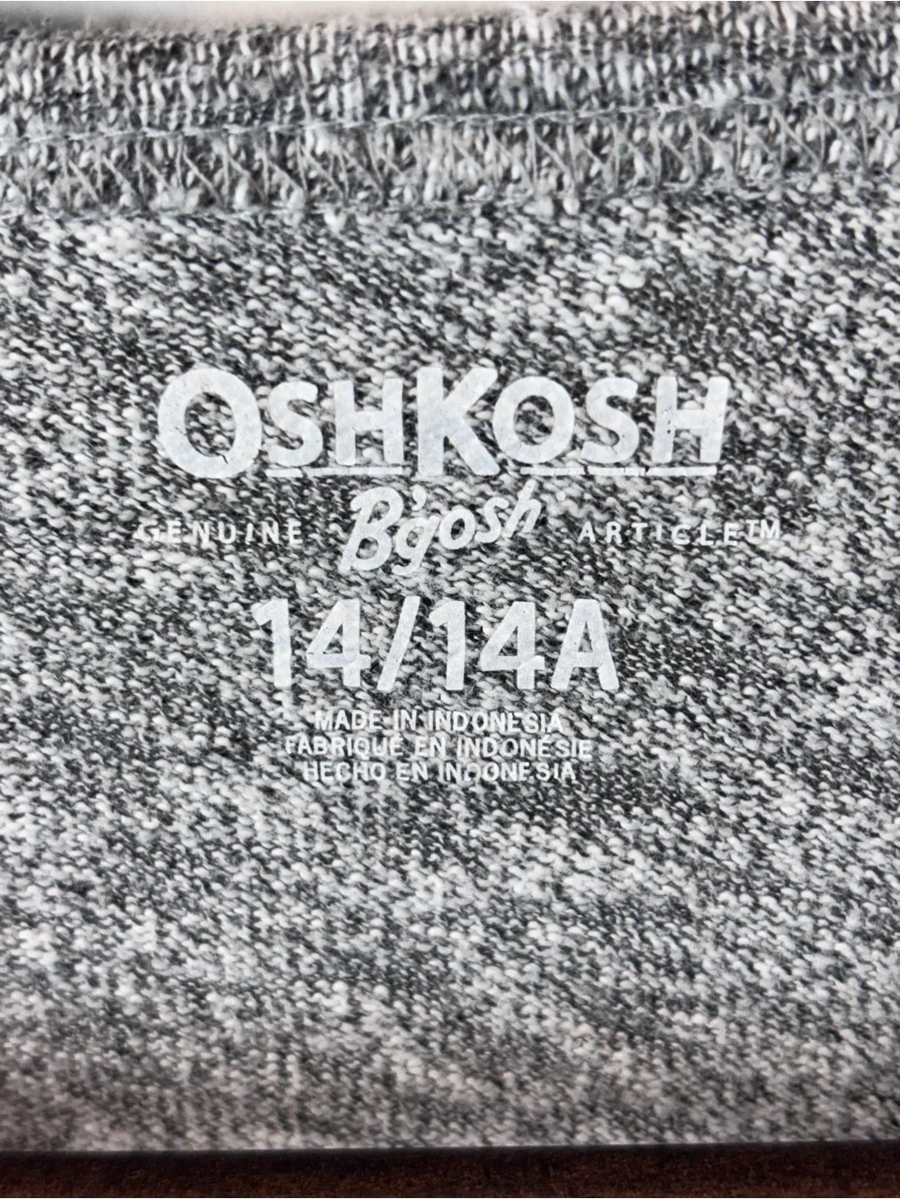 OshKosh B'gosh Boys 14/14A Gray Colorblock Long Sleeve Pocket Red Black